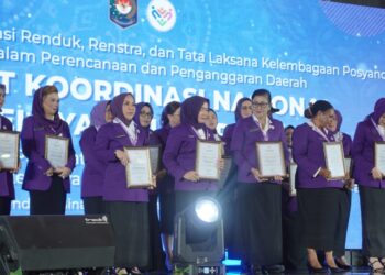 Hj. Hesti Haris Harumkan Provinsi Jambi pada Lomba TP Posyandu Nasional