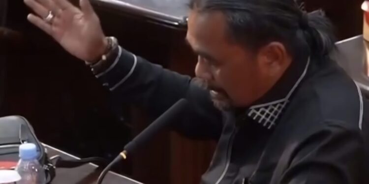 Ketuk Palu Perubahan APBD 2025, Gubernur Al Haris Tuai Pujian dari Anggota Dewan Yudi Hariyanto