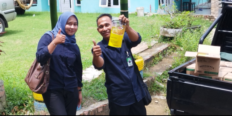 Sosialisasi Bank Sampah Digital oleh BSSJ Sekaligus Pejualan Sembako Murah